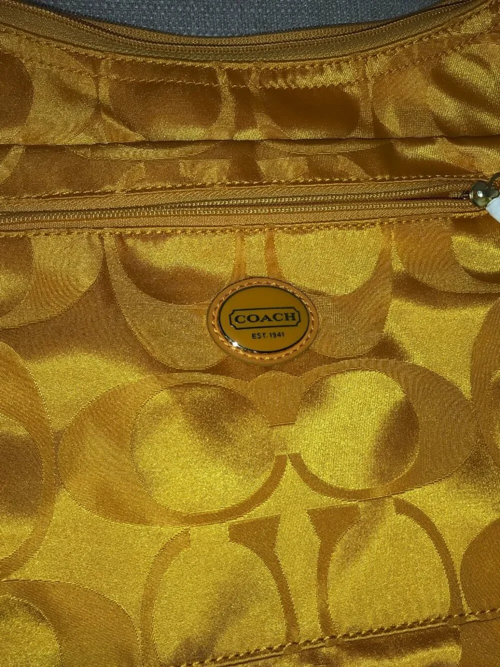 NWT Coach Signature Getaway Crossbody Orange Spice F77369 - Picture 5 of 15